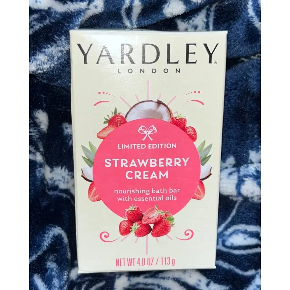 NIB! Yardley London Limited Edition Strawberry Cream Nourishing Bath Bar 4.0 oz